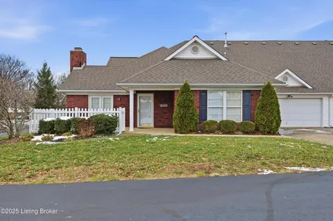 7908 Manner Pointe Dr, Louisville, KY 40220