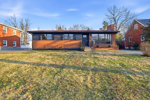 6109 Princess Way, Louisville, KY 40219