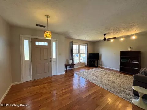 1865 Fogle Rd, Loretto, KY 40037 photo 4