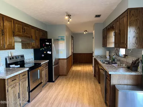 1865 Fogle Rd, Loretto, KY 40037 photo 8