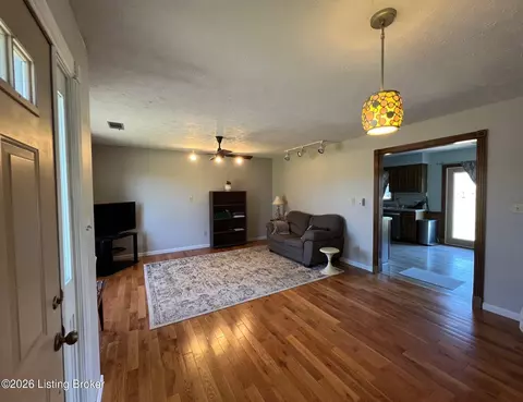 1865 Fogle Rd, Loretto, KY 40037 photo 6