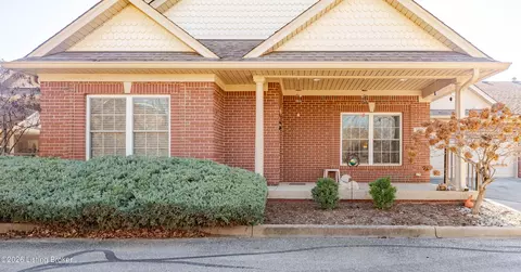 3902 Spring Park Ln, Louisville, KY 40218