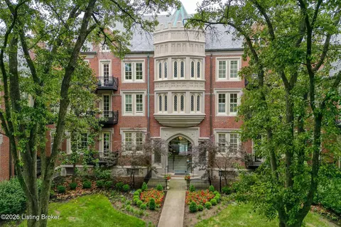 966 Cherokee Rd #302, Louisville, KY 40204