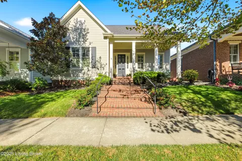 8904 Featherbell Blvd, Prospect, KY 40059