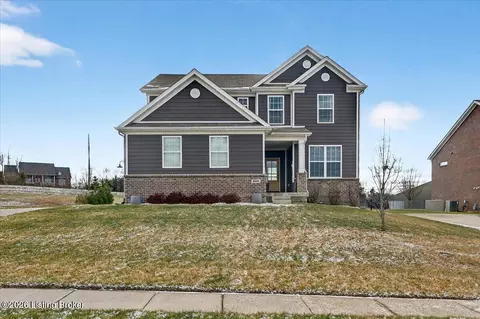 8002 Doe Trl, La Grange, KY 40031