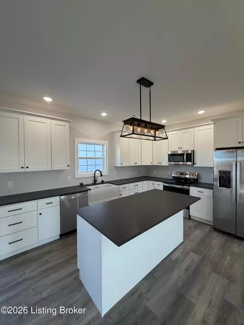Kitchen - 33 Gordon Dr, Ekron, KY 40117 photo 1 of 7