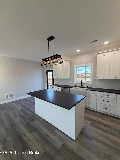 Kitchen - 33 Gordon Dr, Ekron, KY 40117 photo 7 of 7