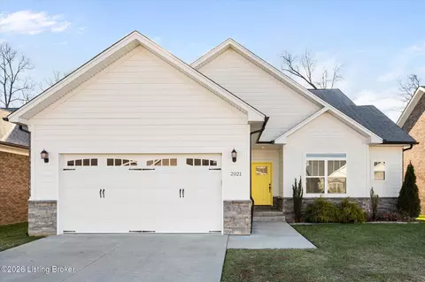 2021 Prestwick Pl, Henryville, IN 47126