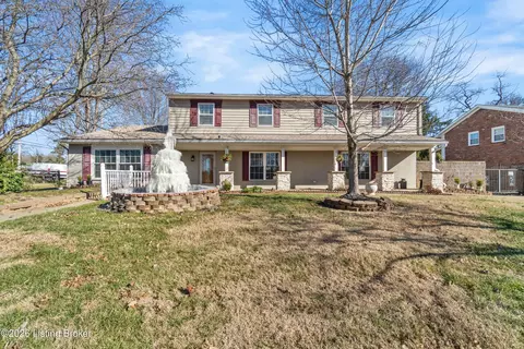 1123 Girard Dr, Louisville, KY 40222