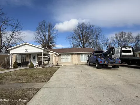 5003 Runic Way, Louisville, KY 40218