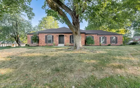 8301 Old Boundary Rd, Louisville, KY 40291
