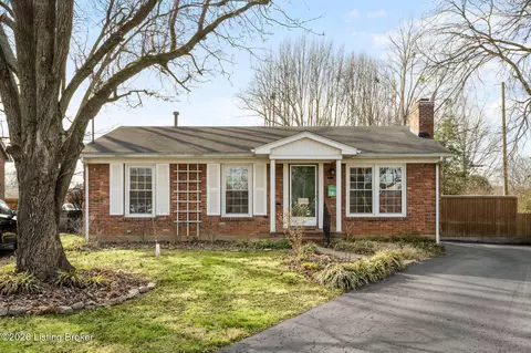 2901 Butler Ct, Louisville, KY 40218