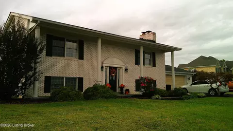 602 Briar Cliff Rd, Bardstown, KY 40004