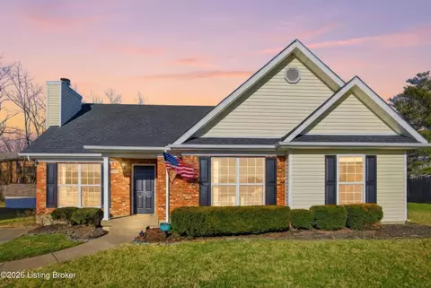 1513 Cedar Ct, Simpsonville, KY 40067