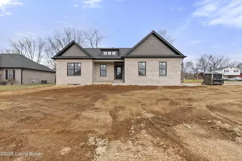 104 Glenda Elaine Dr, Mount Washington, KY 40047