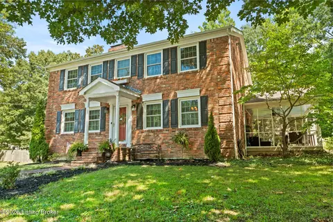 190 Spruce Ln, Mount Washington, KY 40047