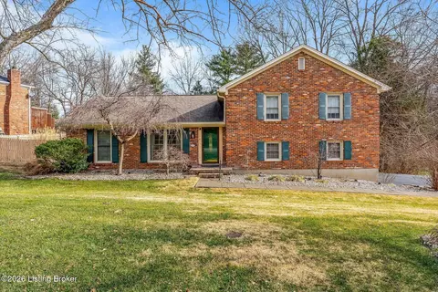 5206 Arrowshire Dr, La Grange, KY 40031