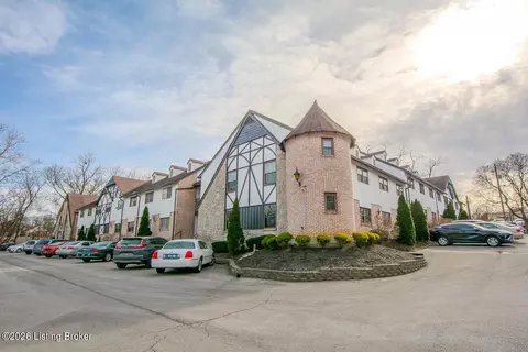 221 N Clifton Ave #37, Louisville, KY 40206