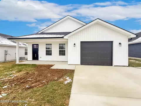 203 Charles Carr Dr, Harrodsburg, KY 40330