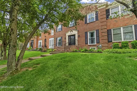 6718 Deep Creek Dr, Prospect, KY 40059