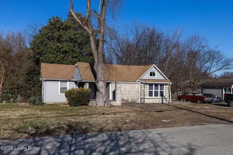 1811 Rockford Ln, Louisville, KY 40216