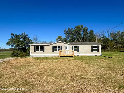 104 N Center St, Irvington, KY 40146
