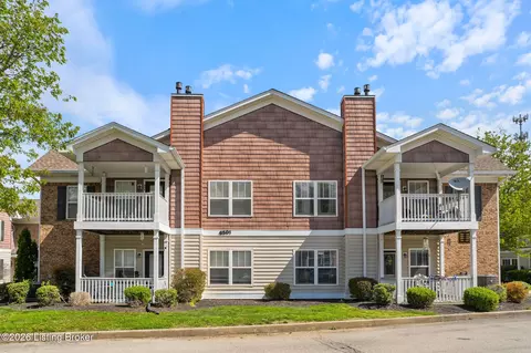 6501 Brook Bend Way #124, Louisville, KY 40229