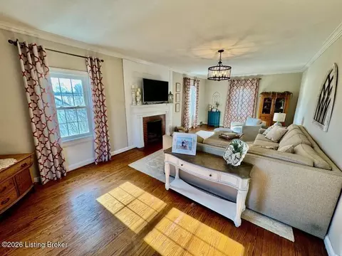 308 Covington Ave, Springfield, KY 40069 photo 6