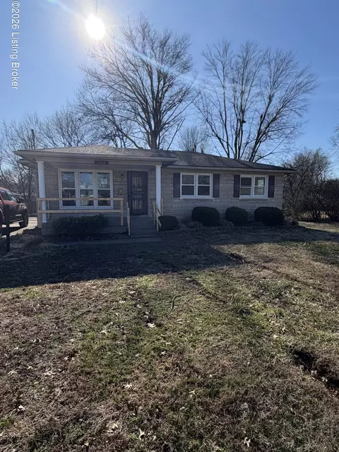 5012 Paramount Dr, Louisville, KY 40258