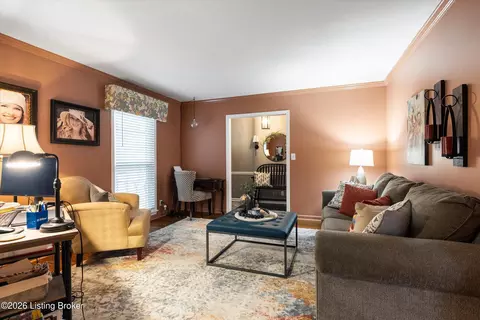 1618 Ormsby Ln, Louisville, KY 40222 photo 10