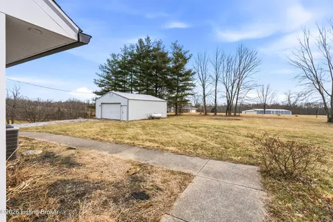Exterior - 960 Brownsboro Rd, Pendleton, KY 40055 photo 4 of 6