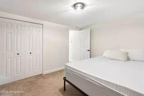 Bedroom - 960 Brownsboro Rd, Pendleton, KY 40055 photo 2 of 4