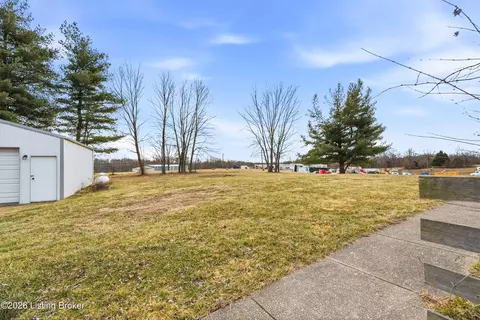 Exterior - 960 Brownsboro Rd, Pendleton, KY 40055 photo 5 of 6