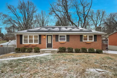8919 Michael Edward Dr, Louisville, KY 40291