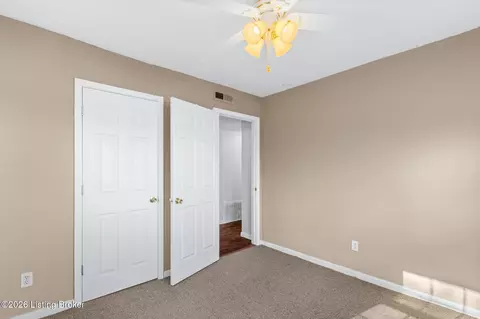 174 W Joyce Ln, Brooks, KY 40109 photo 16