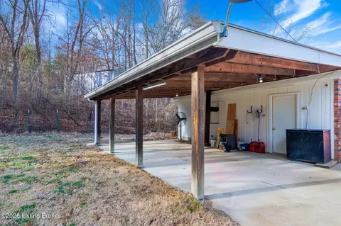 174 W Joyce Ln, Brooks, KY 40109 photo 32