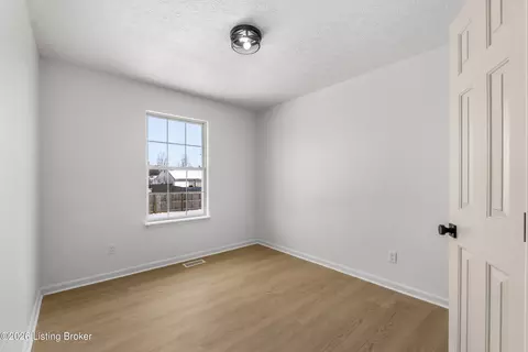 184 Stellar Dr, Shepherdsville, KY 40165 photo 9
