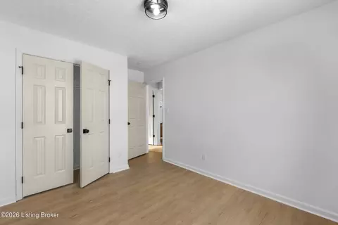 184 Stellar Dr, Shepherdsville, KY 40165 photo 8