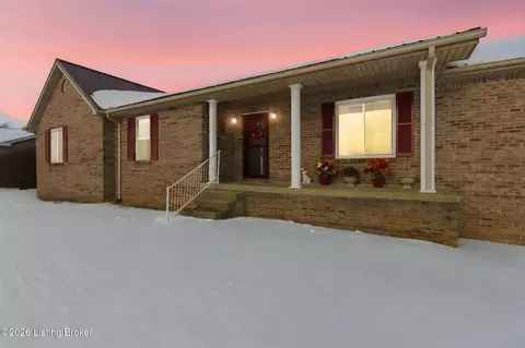 82 N Sunset Ave, Cecilia, KY 42724