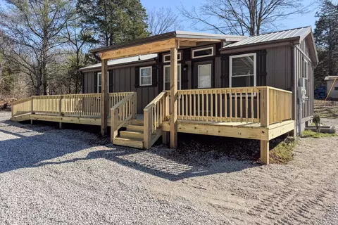 3238 Cave Hill Rd, Munfordville, KY 42765