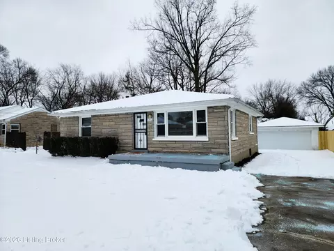 1716 Kennedy Rd, Louisville, KY 40216