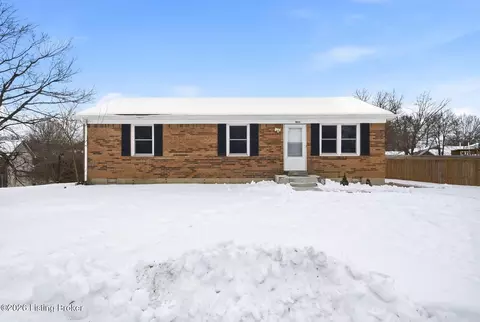 1805 Oakwood Ct, Shelbyville, KY 40065