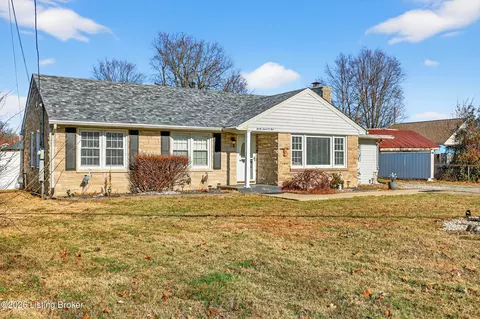 3705 S South Park Rd, Louisville, KY 40219