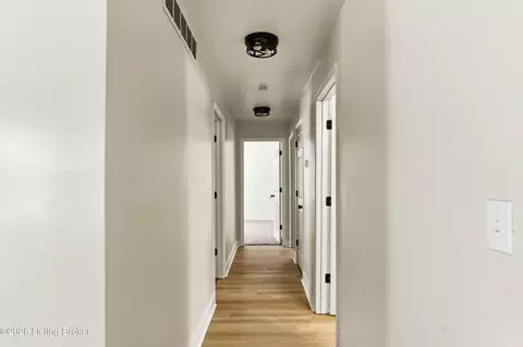 Entry Way - 205 Liddell St, Perryville, KY 40468 photo 1 of 1