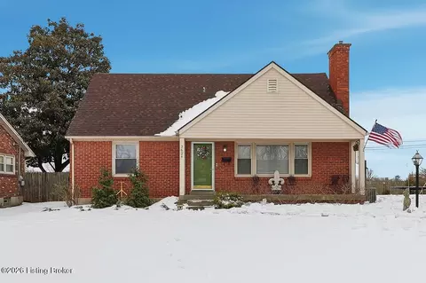 2624 Meadow Dr, Louisville, KY 40220
