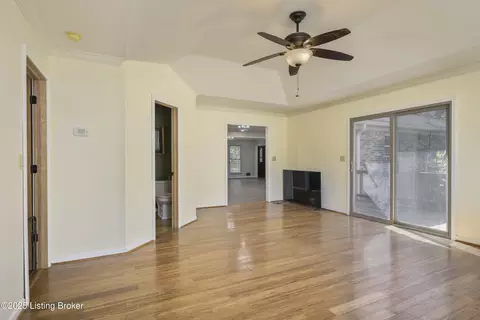 Living - 8126 John Pectol Rd, Georgetown, IN 47122 photo 6 of 8