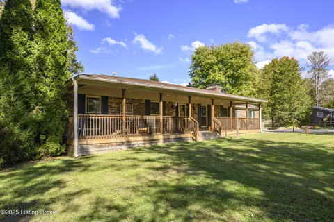 Exterior - 8126 John Pectol Rd, Georgetown, IN 47122 photo 2 of 14