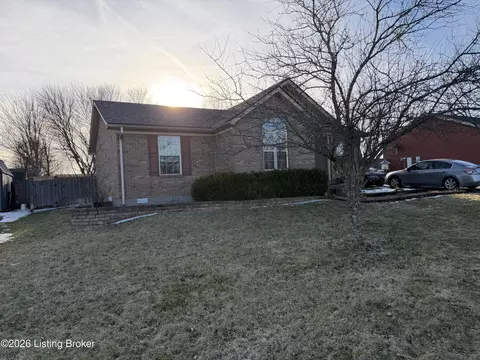 111 Crystal Springs Dr, Bardstown, KY 40004