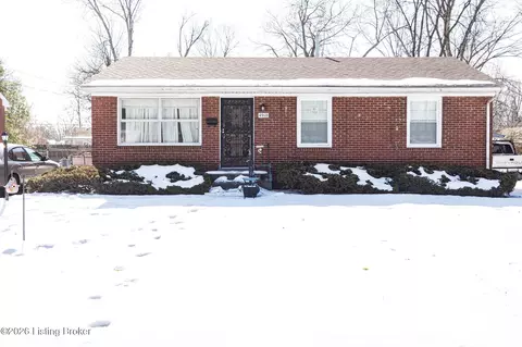 4910 Red Oak Ln, Louisville, KY 40218