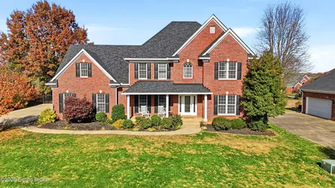 12808 Crestview Cv, Prospect, KY 40059